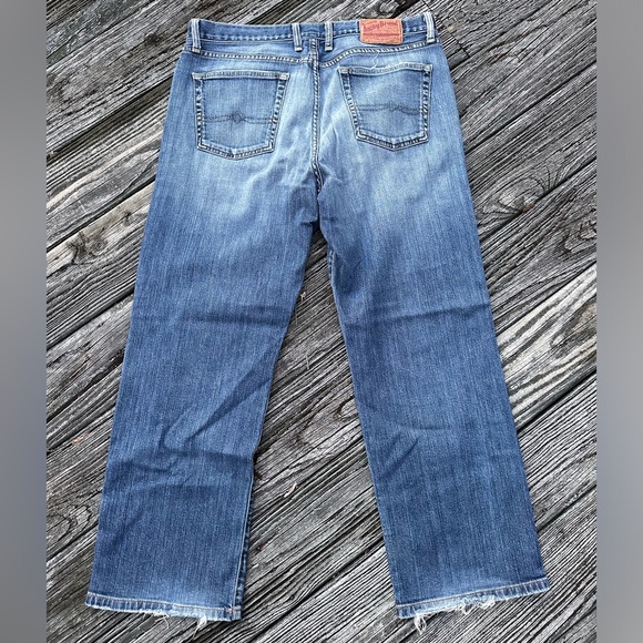 Lucky Brand Men’s Relaxed Fit Blue Jeans - Picture 3 of 8